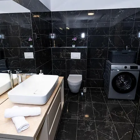 Luxury Rilassante-heated Pool,full Privacy,children Playground *